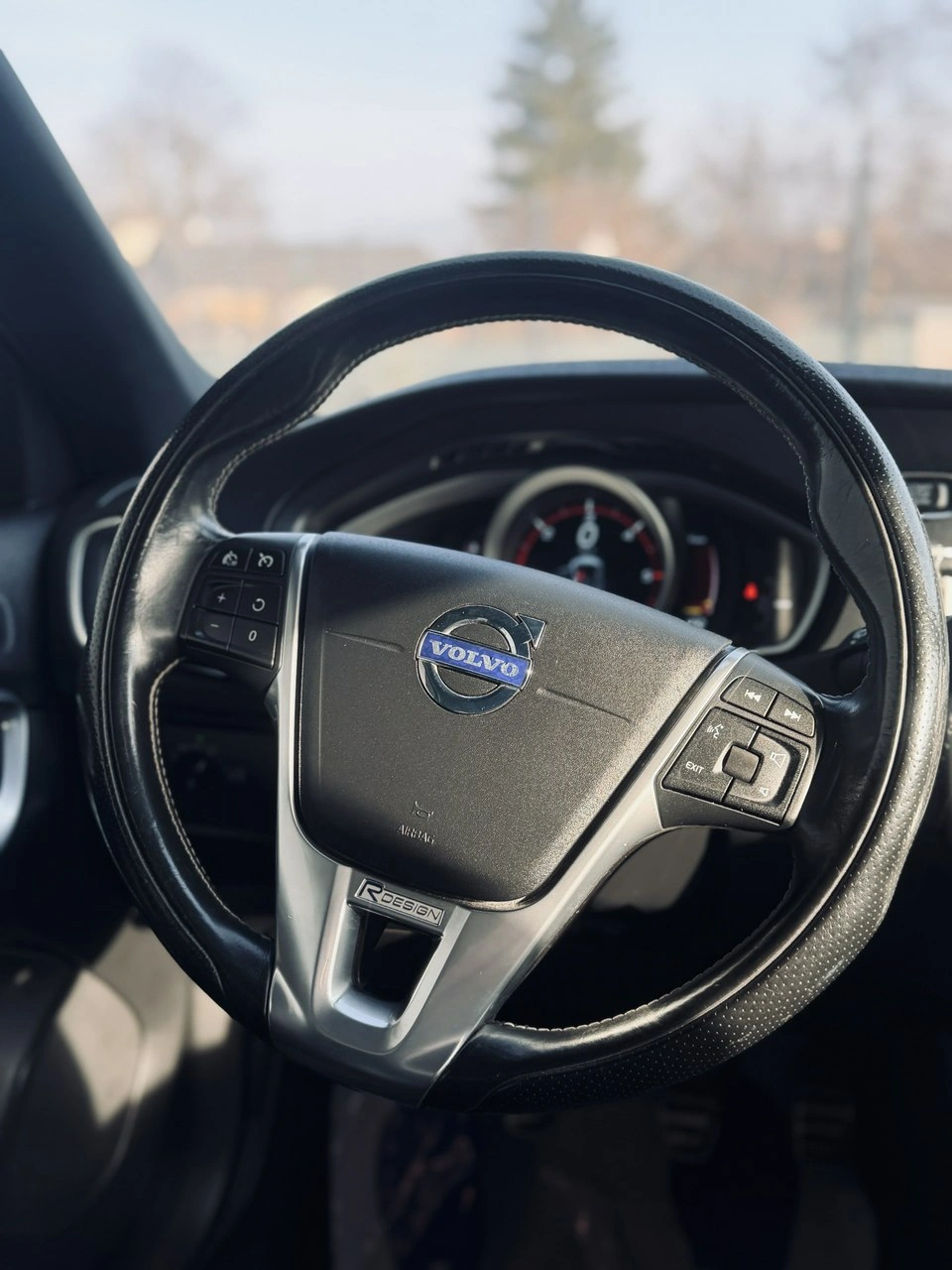 Volvo V40 - Zdjęcie 17