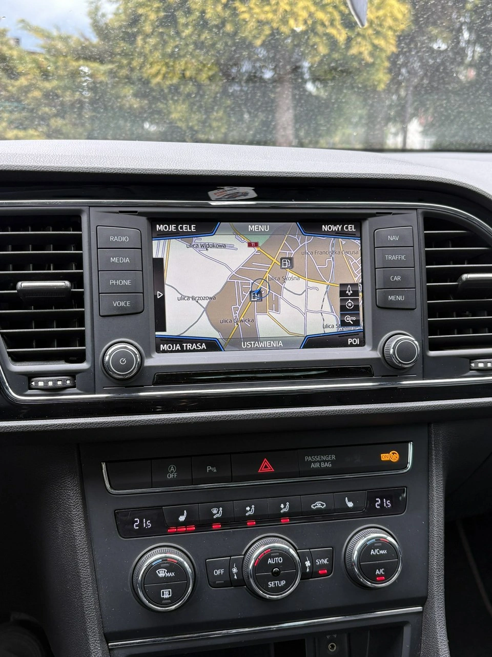 Seat Leon - Zdjęcie 15