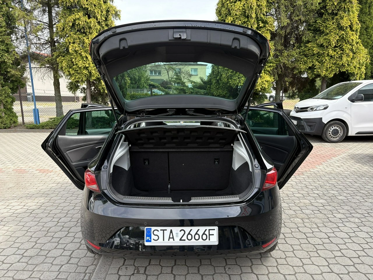 Seat Leon - Zdjęcie 22