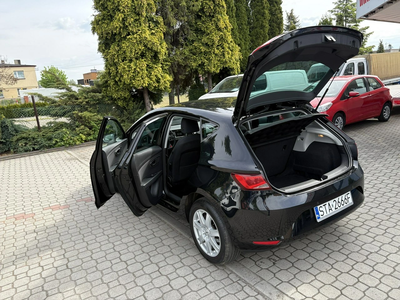 Seat Leon - Zdjęcie 23