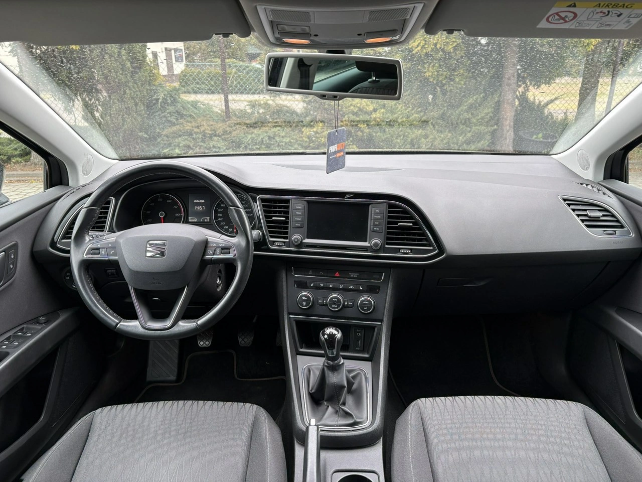 Seat Leon - Zdjęcie 8