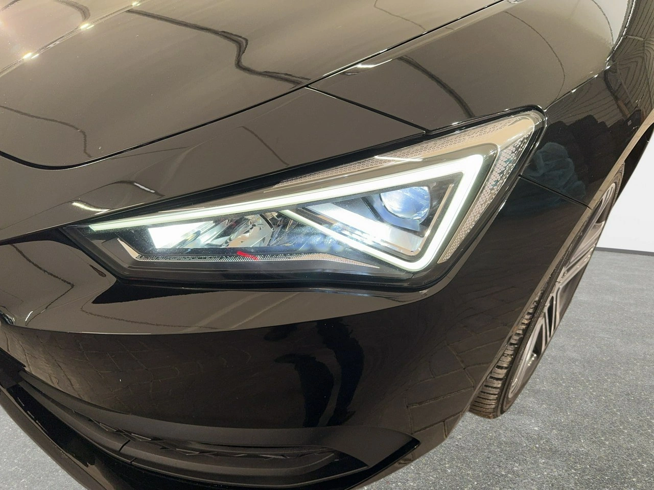Seat Leon - Zdjęcie 8
