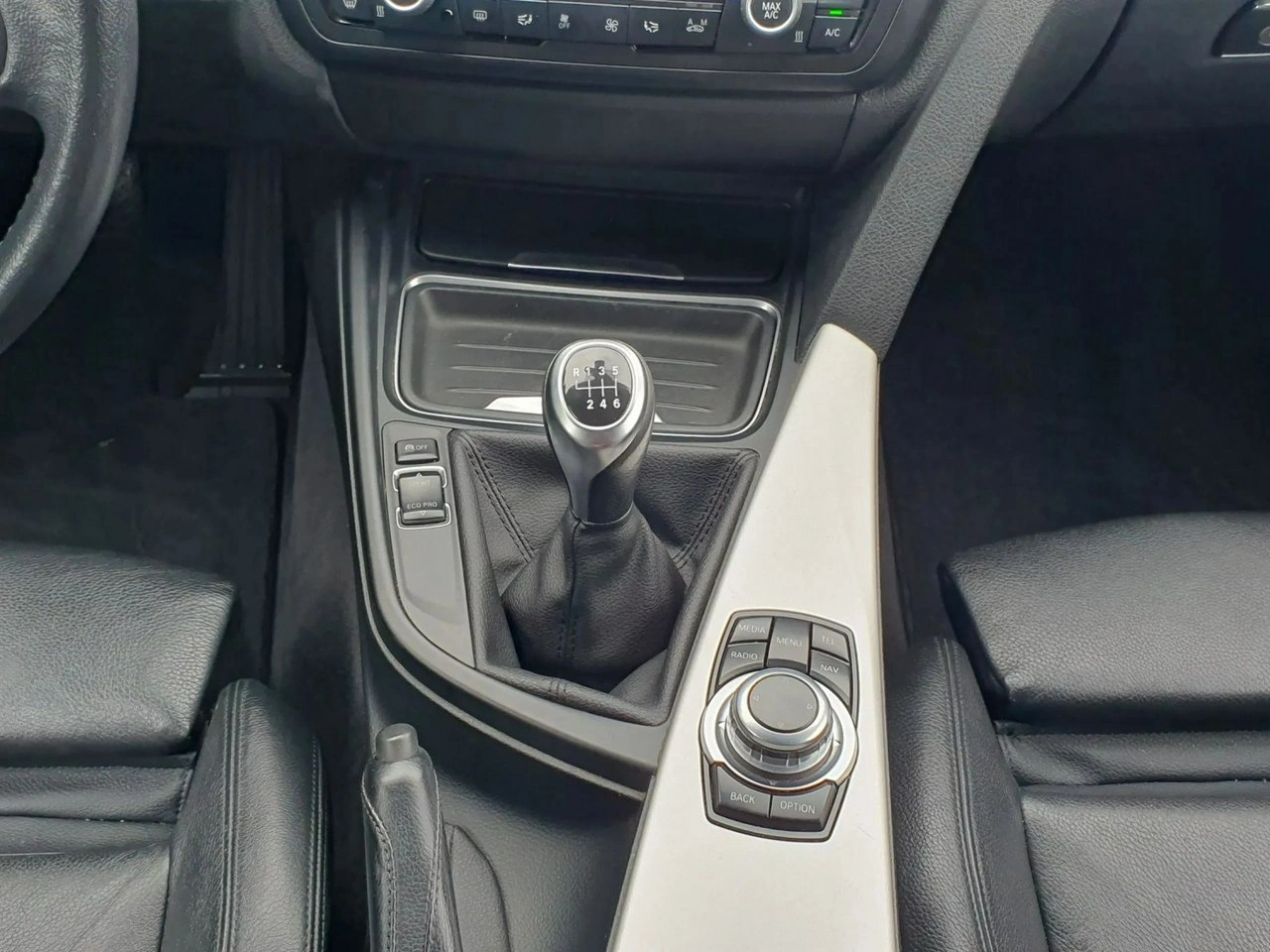 BMW 320 - Zdjęcie 30