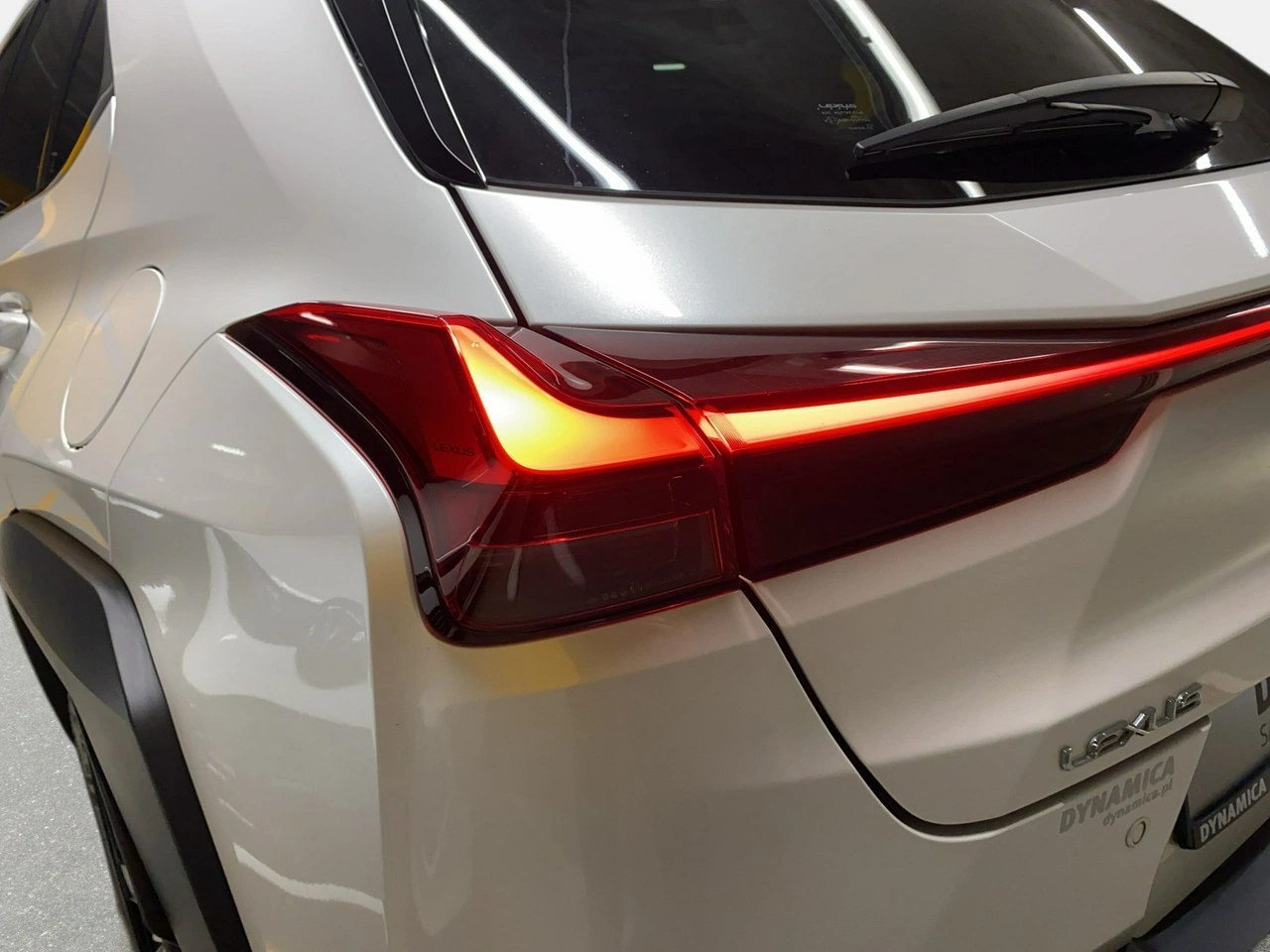 Lexus UX - Zdjęcie 10