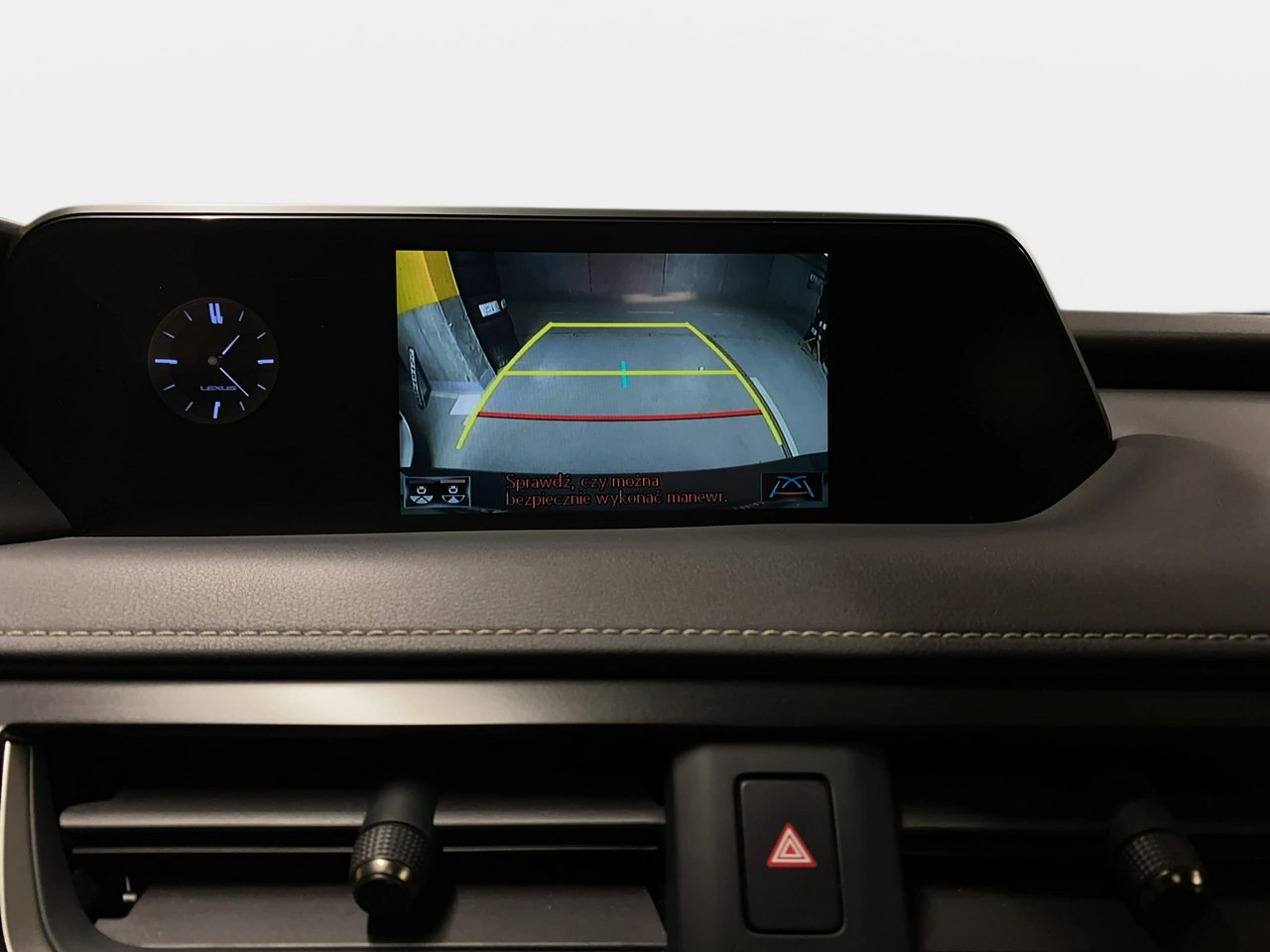 Lexus UX - Zdjęcie 29