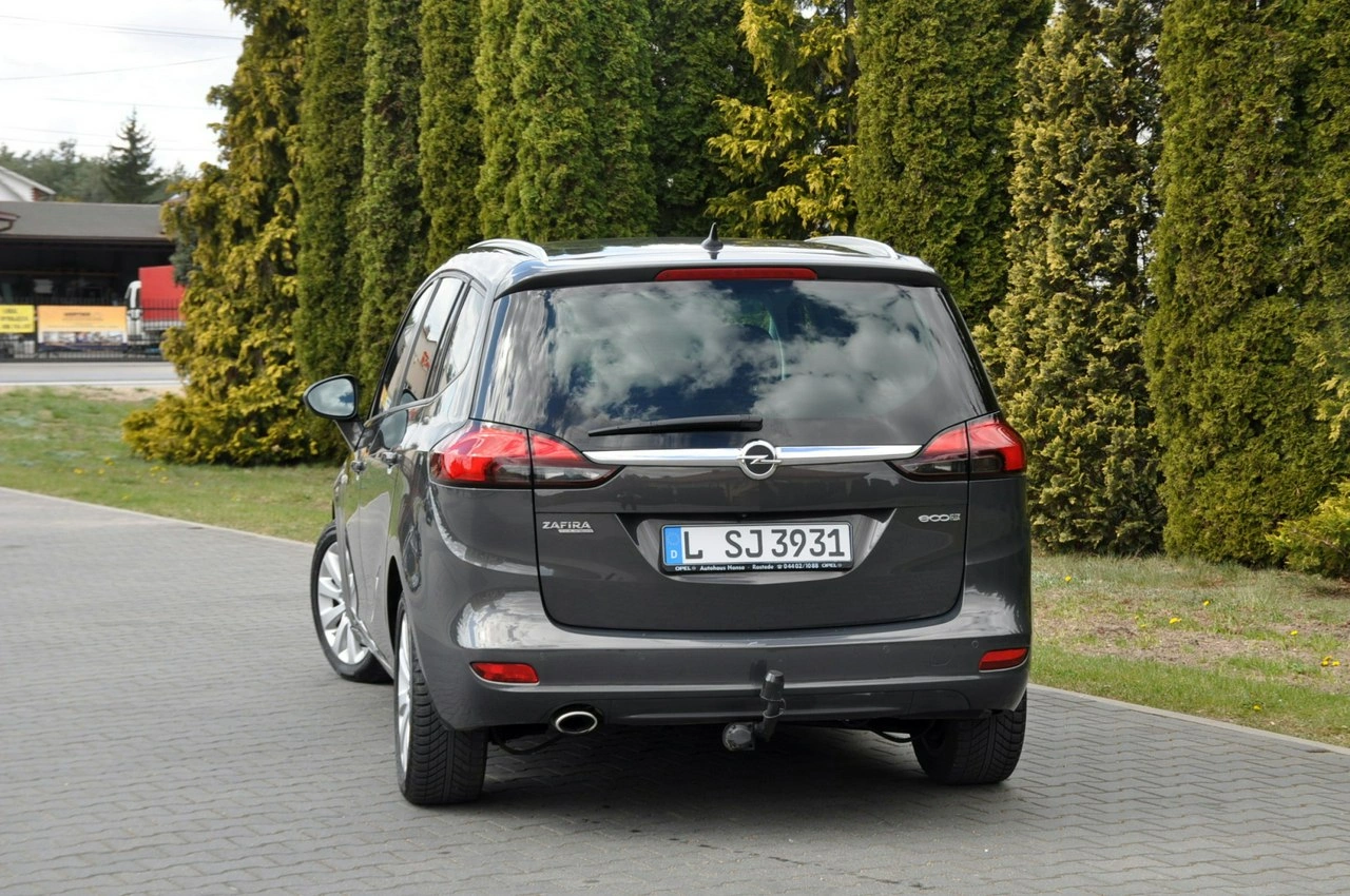 Opel Zafira - Zdjęcie 14