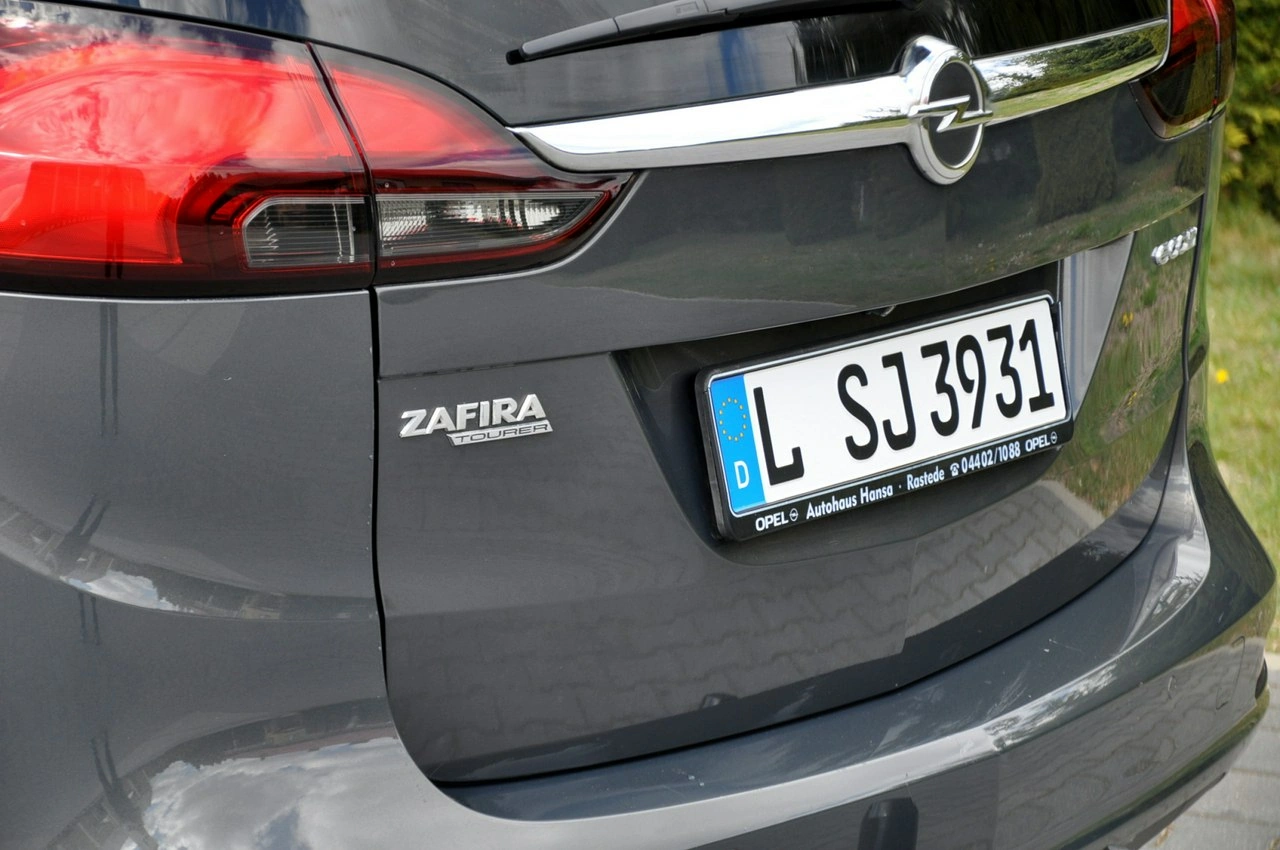 Opel Zafira - Zdjęcie 15