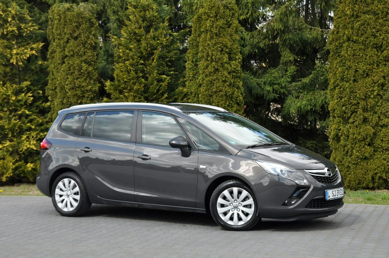 Opel Zafira - Zdjęcie 3