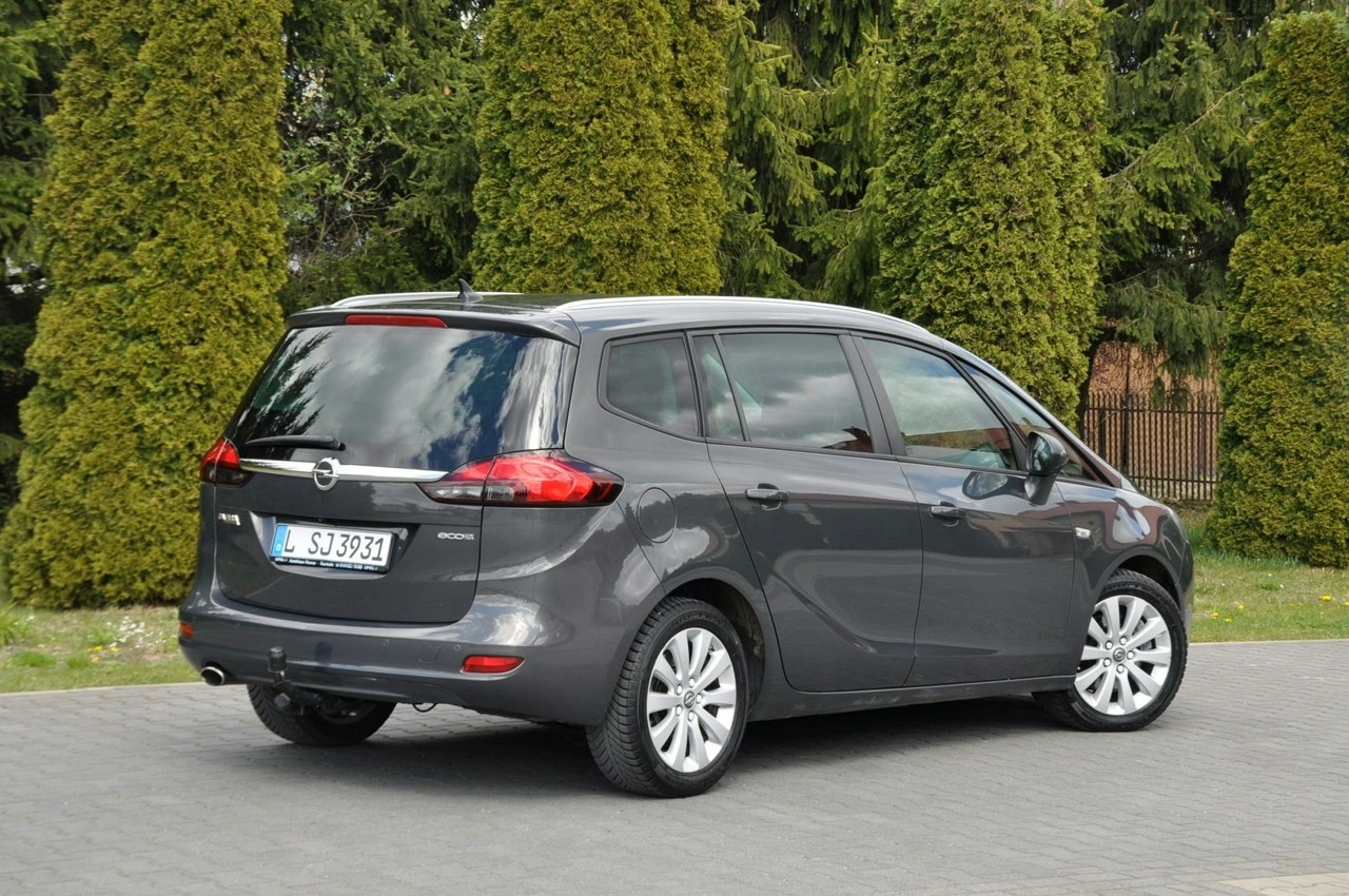 Opel Zafira - Zdjęcie 5