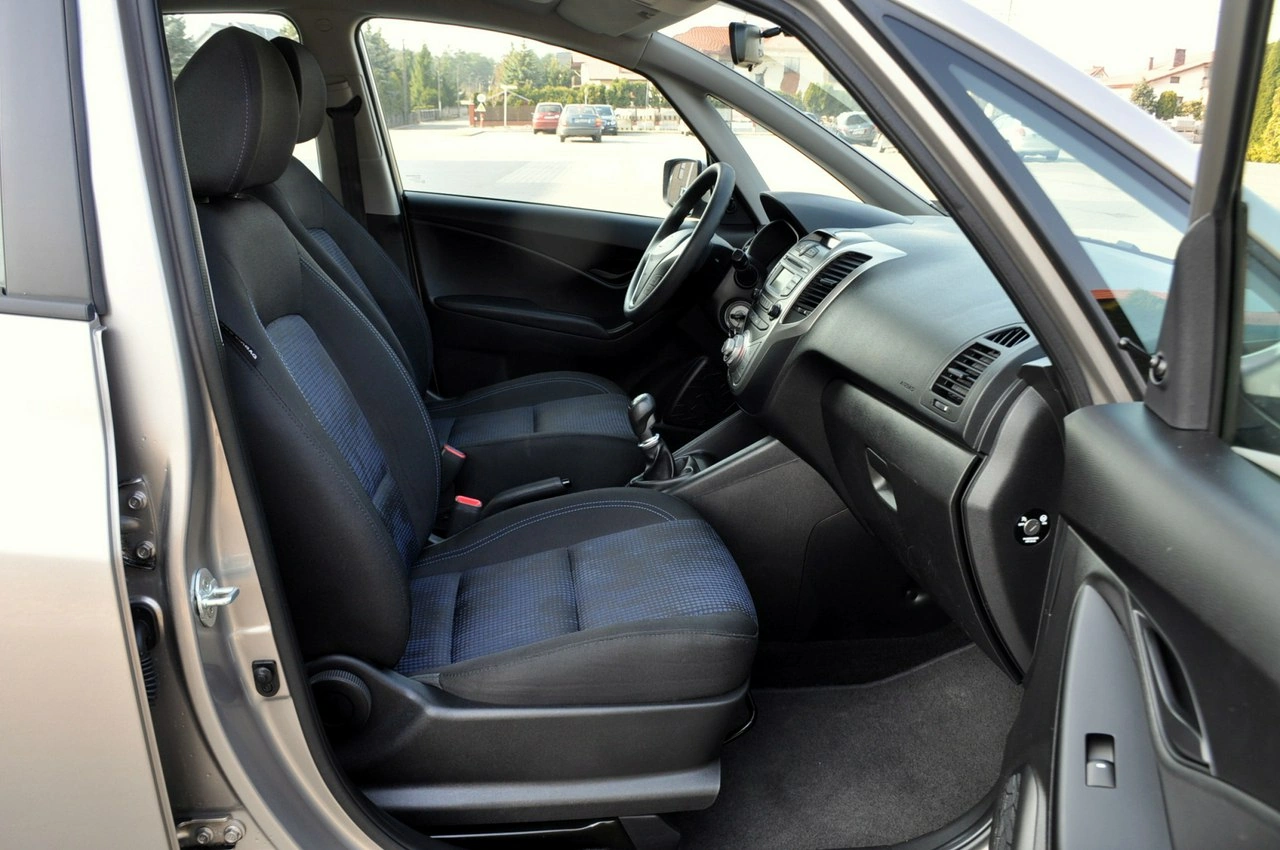 Hyundai ix20 - Zdjęcie 16