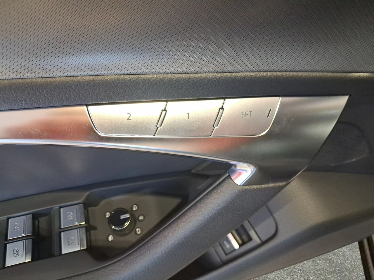 Audi A6 - Zdjęcie 13