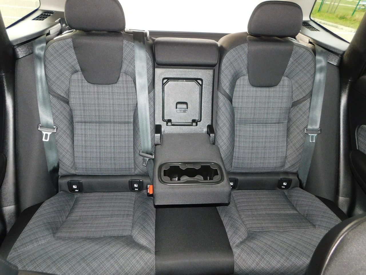 Volvo XC 60 - Zdjęcie 12