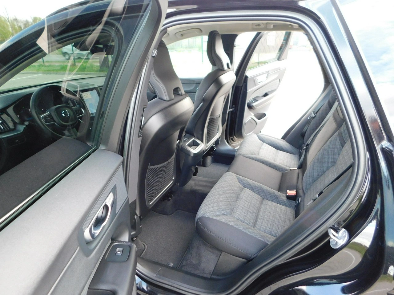 Volvo XC 60 - Zdjęcie 14