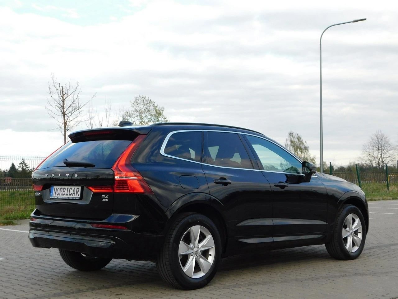 Volvo XC 60 - Zdjęcie 4