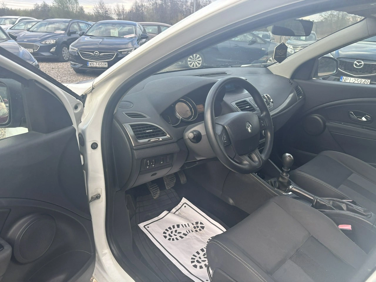 Renault Megane - Zdjęcie 19