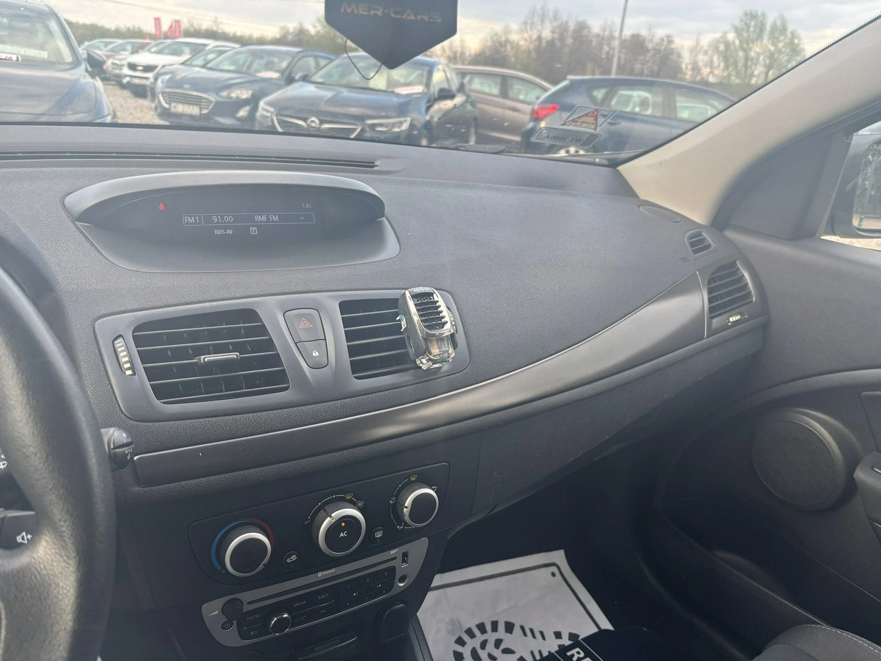 Renault Megane - Zdjęcie 24