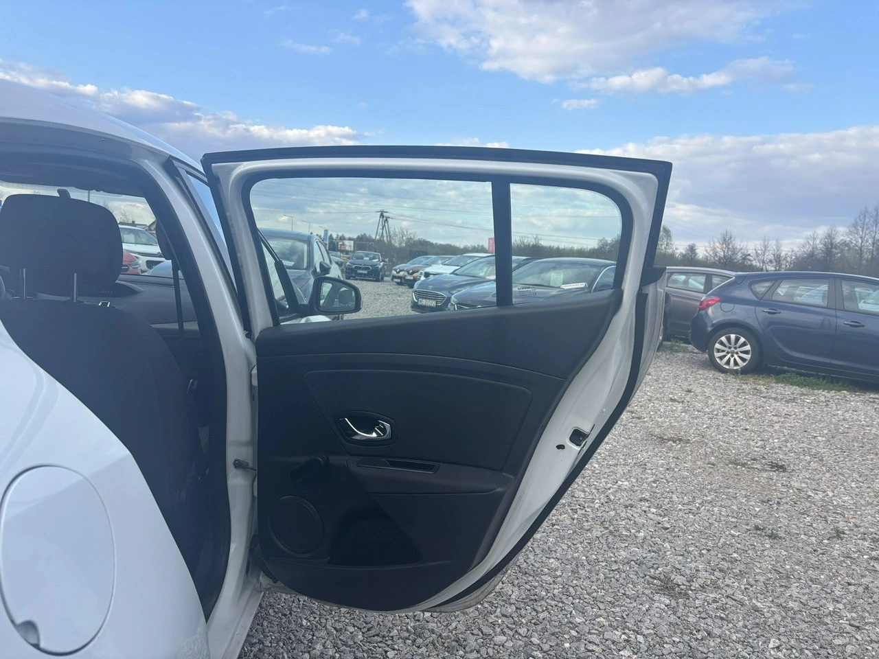 Renault Megane - Zdjęcie 34