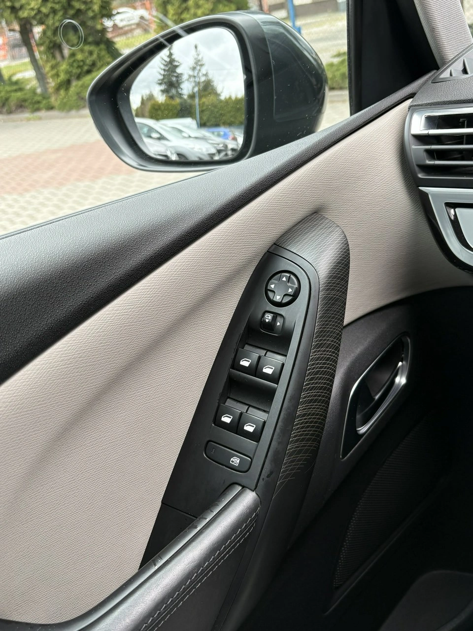 Citroën C4 Grand Picasso - Zdjęcie 38