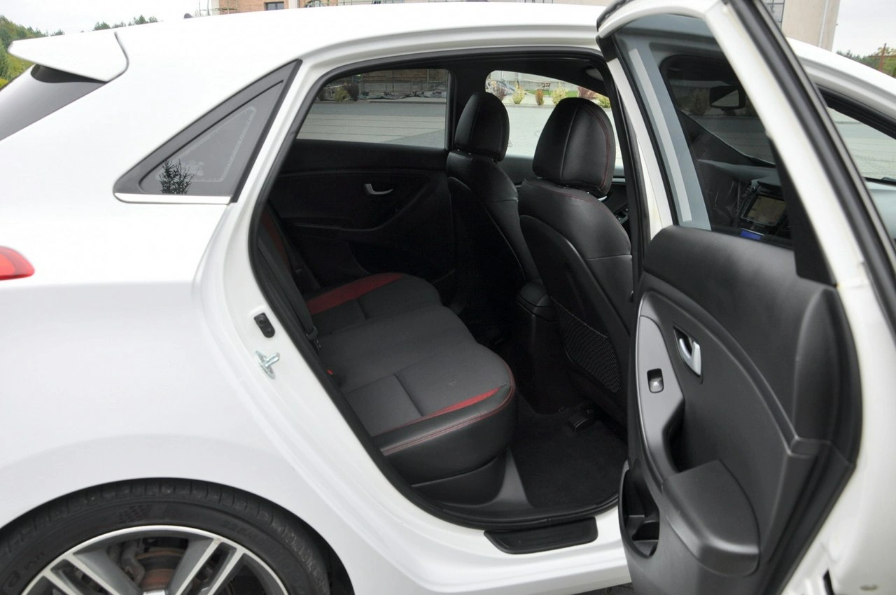 Hyundai i30 - Zdjęcie 18