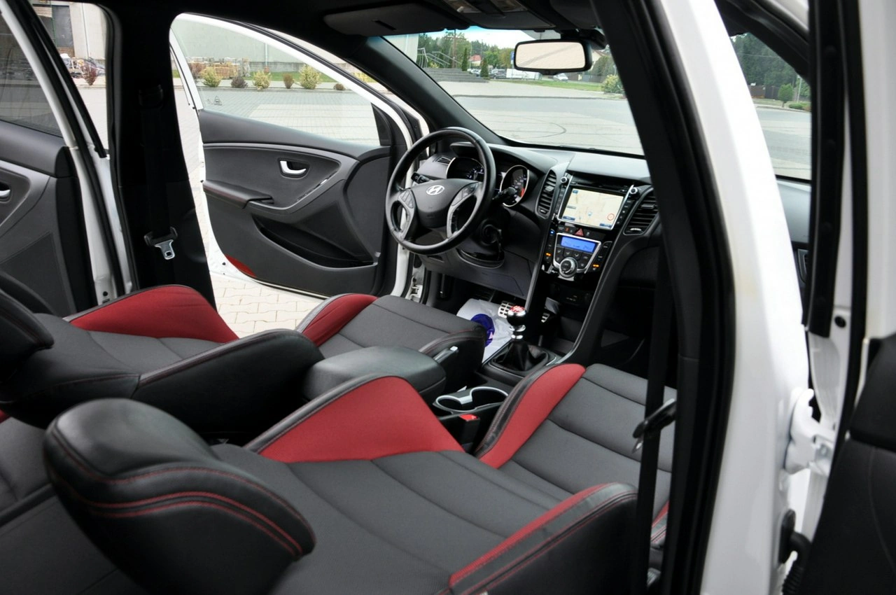 Hyundai i30 - Zdjęcie 23