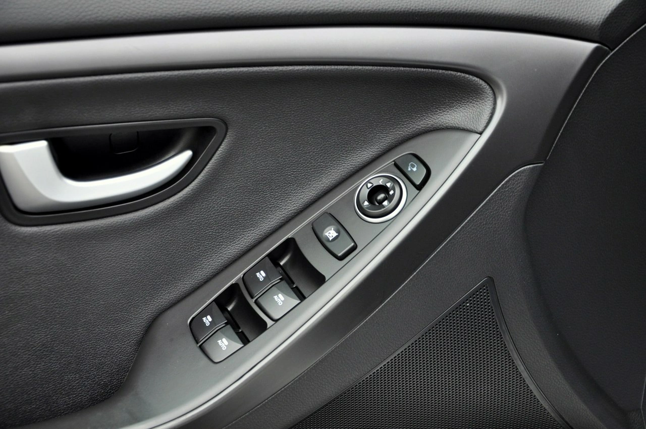 Hyundai i30 - Zdjęcie 36