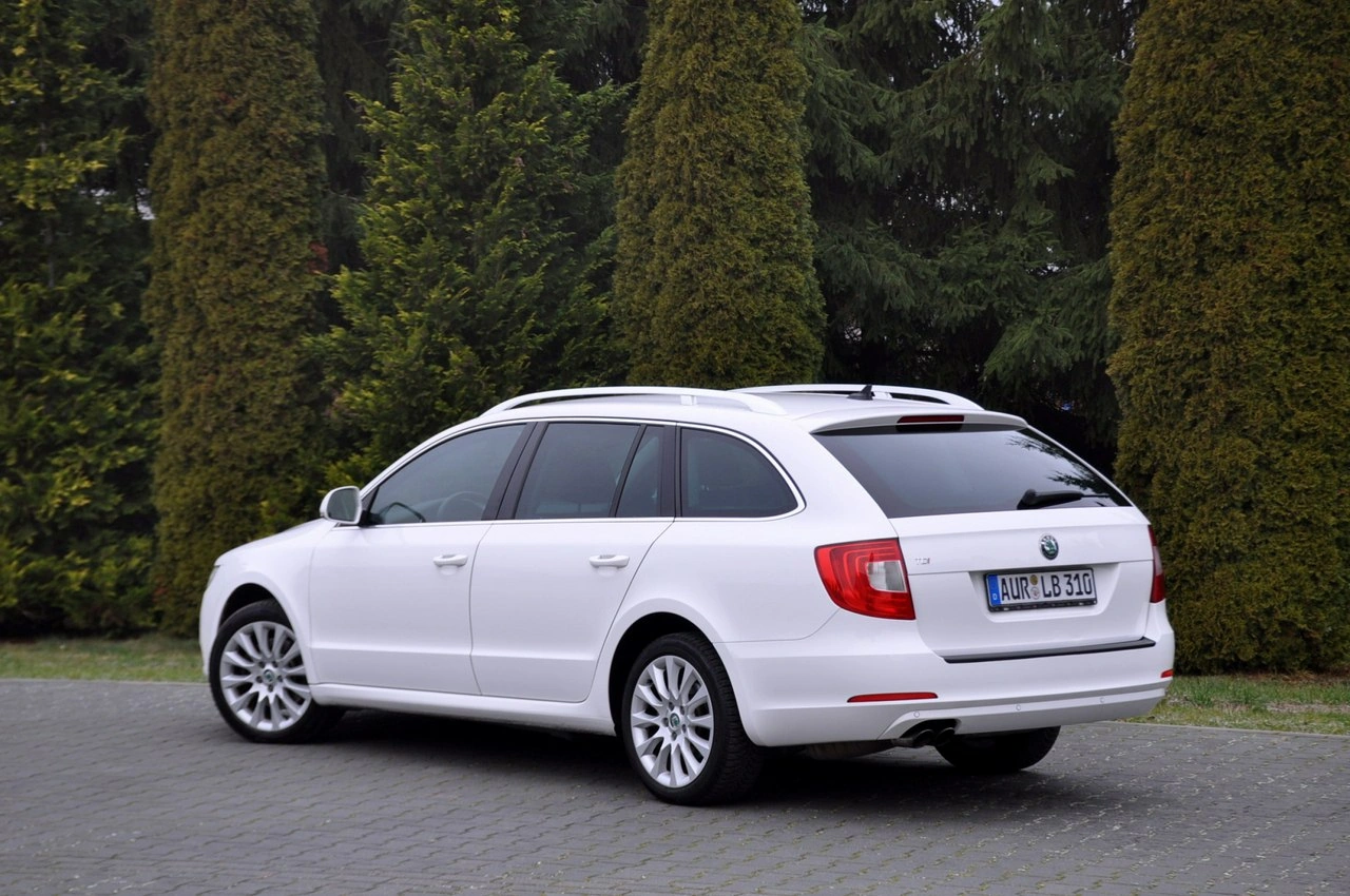 Skoda Superb - Zdjęcie 12