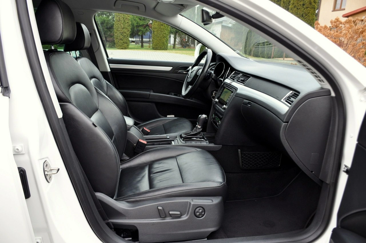 Skoda Superb - Zdjęcie 16