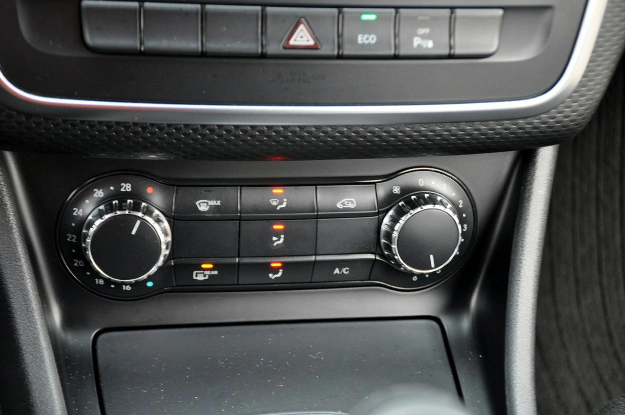 Mercedes A 180 - Zdjęcie 31