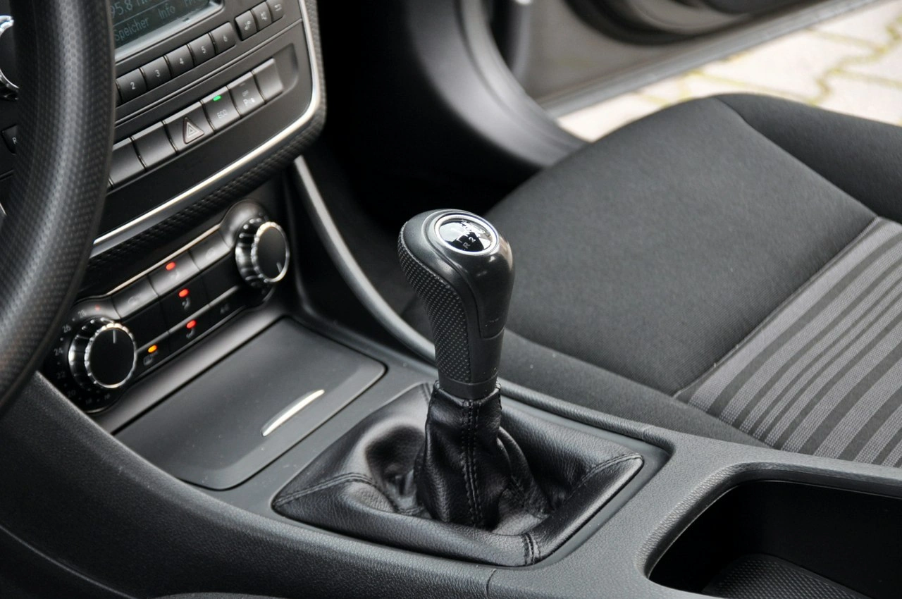 Mercedes A 180 - Zdjęcie 33