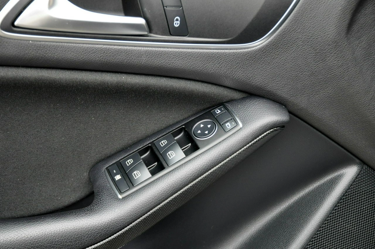 Mercedes A 180 - Zdjęcie 35