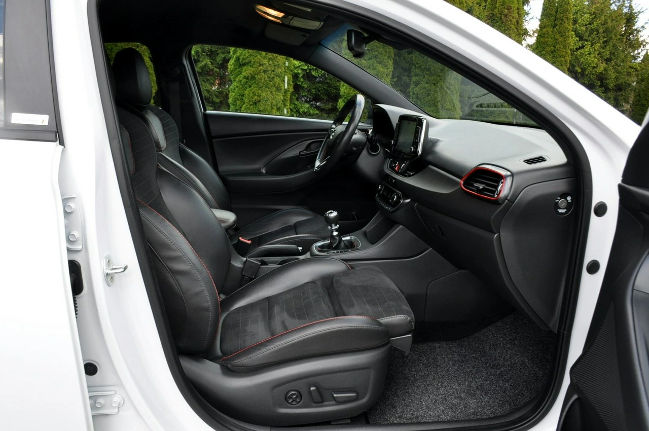 Hyundai i30N - Zdjęcie 16