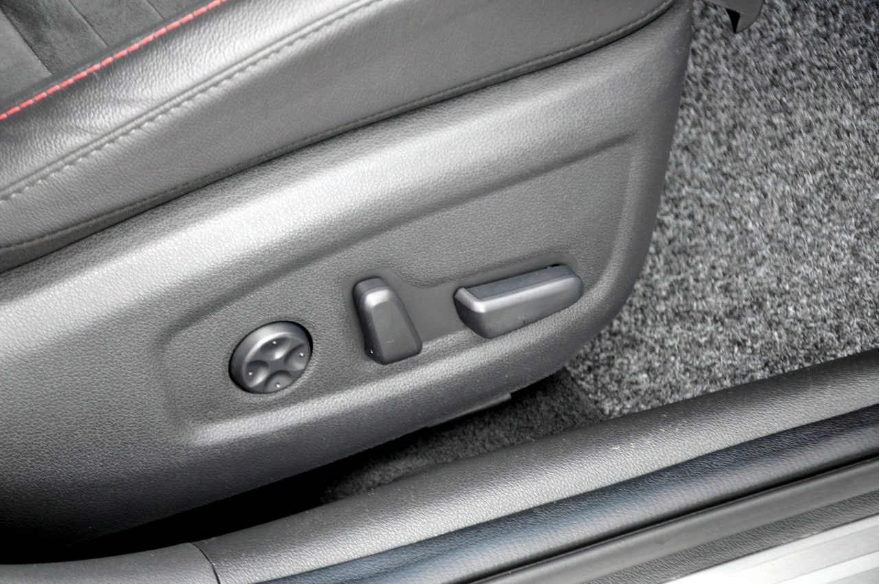 Hyundai i30N - Zdjęcie 18