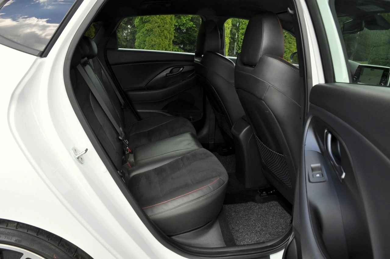 Hyundai i30N - Zdjęcie 19