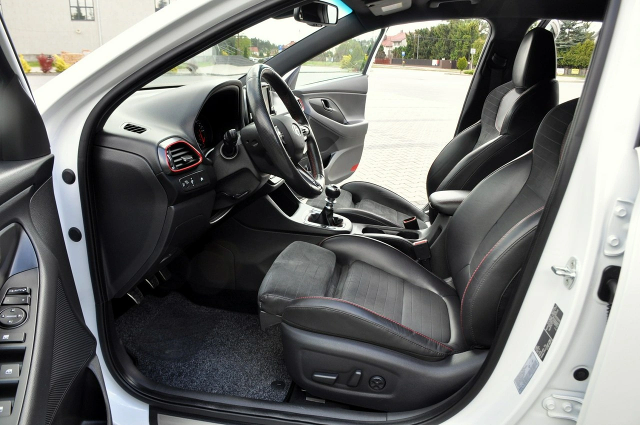 Hyundai i30N - Zdjęcie 21