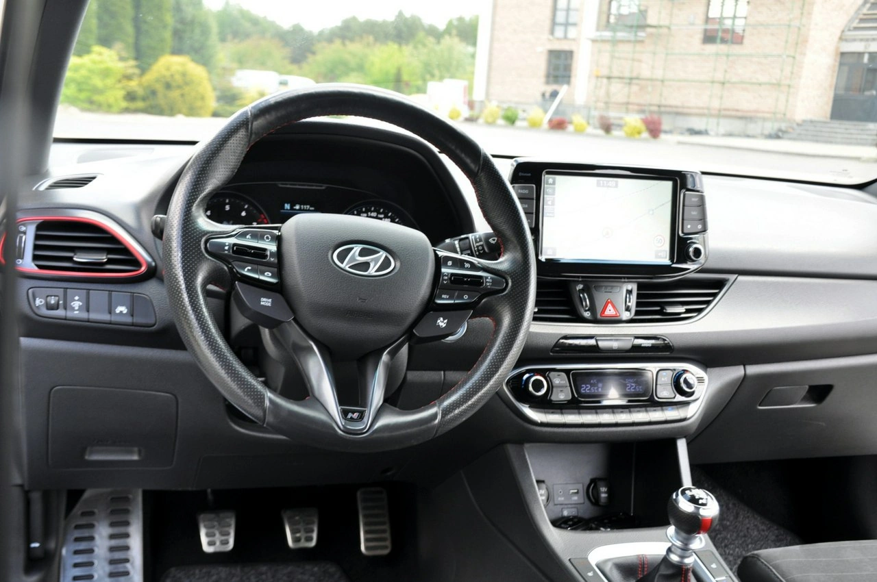 Hyundai i30N - Zdjęcie 30