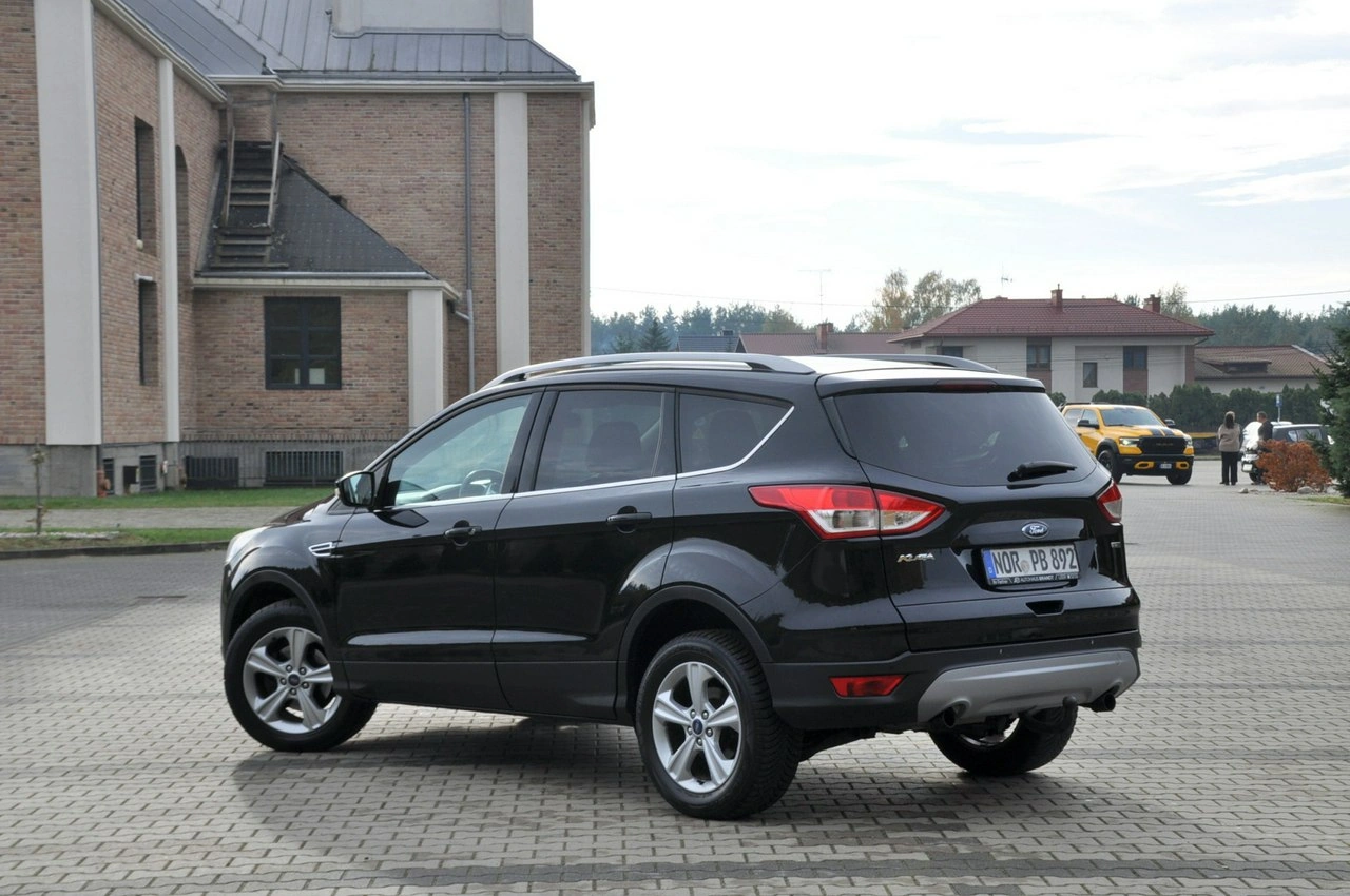 Ford Kuga - Zdjęcie 13