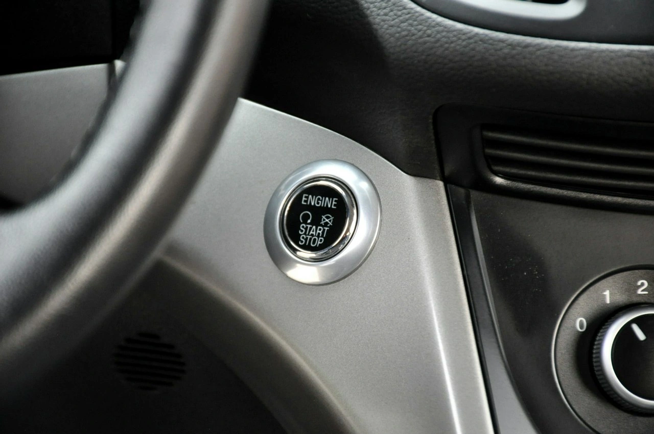 Ford Kuga - Zdjęcie 34