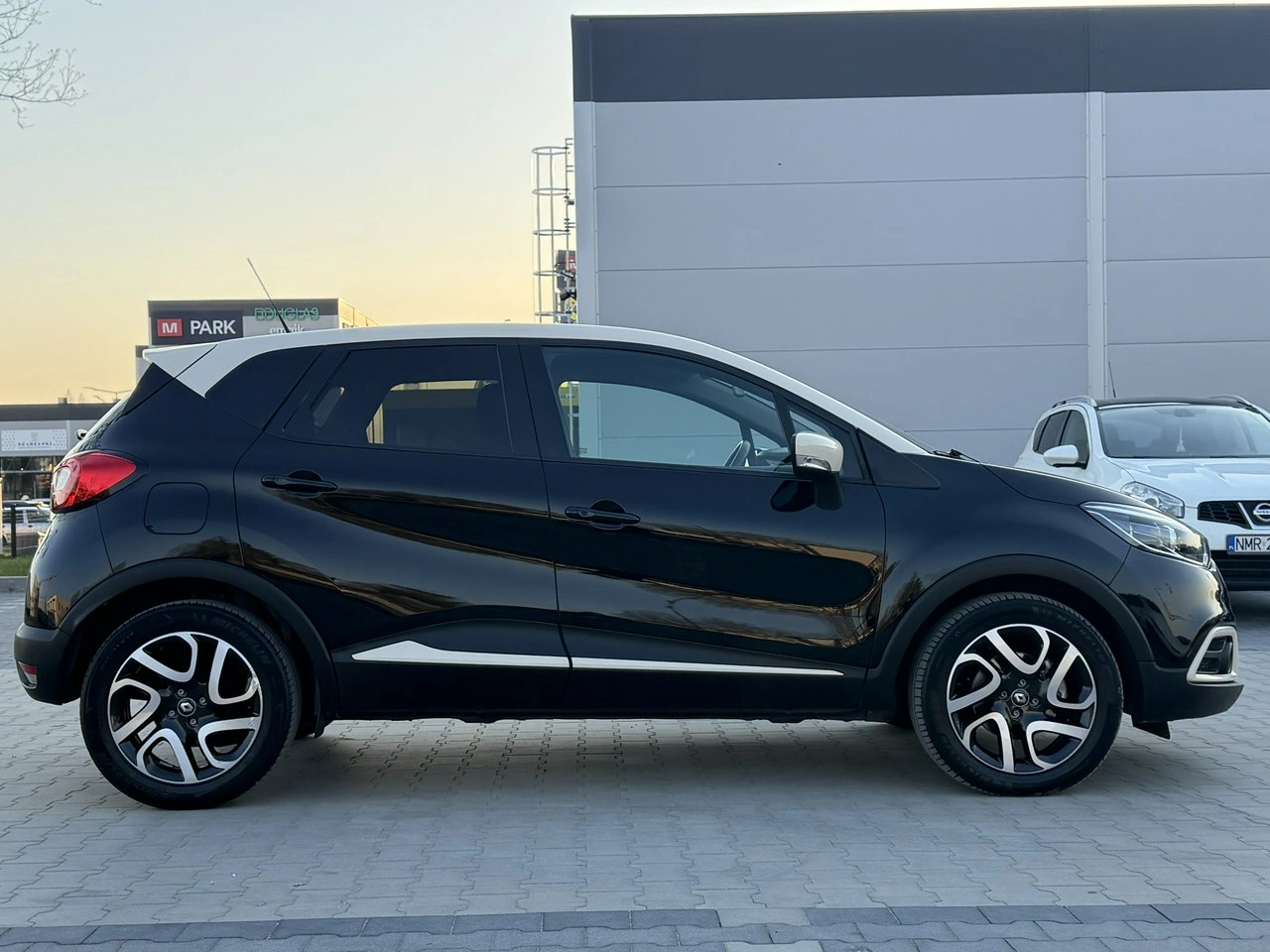 Renault Captur - Zdjęcie 11