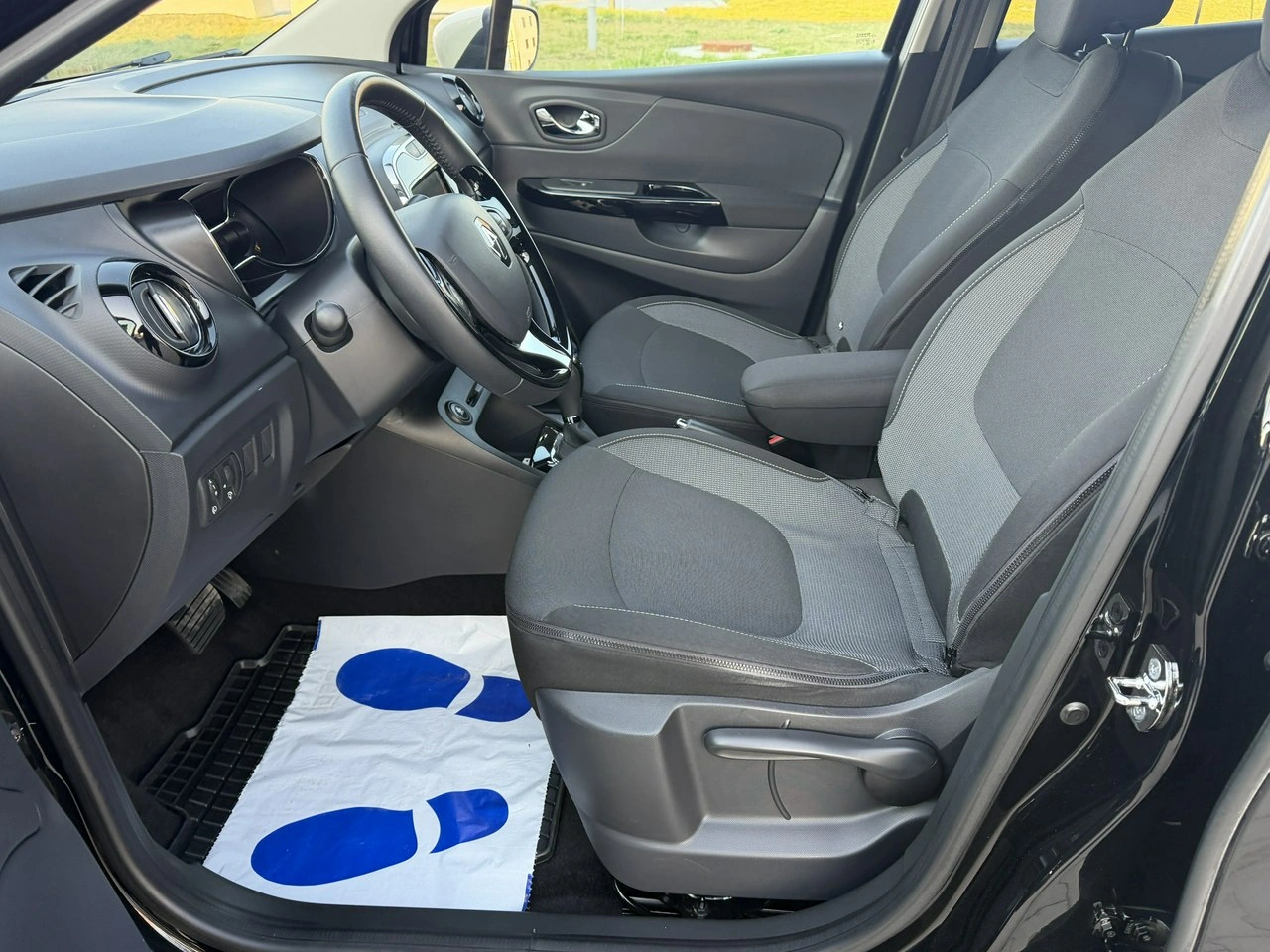 Renault Captur - Zdjęcie 16