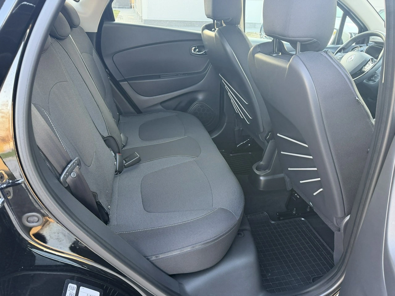 Renault Captur - Zdjęcie 30