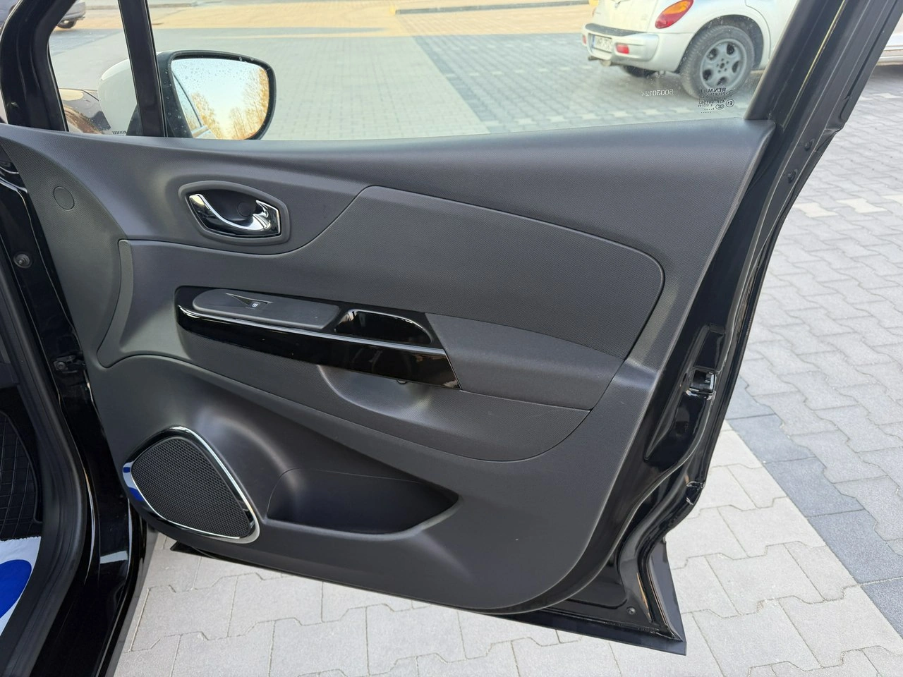 Renault Captur - Zdjęcie 31