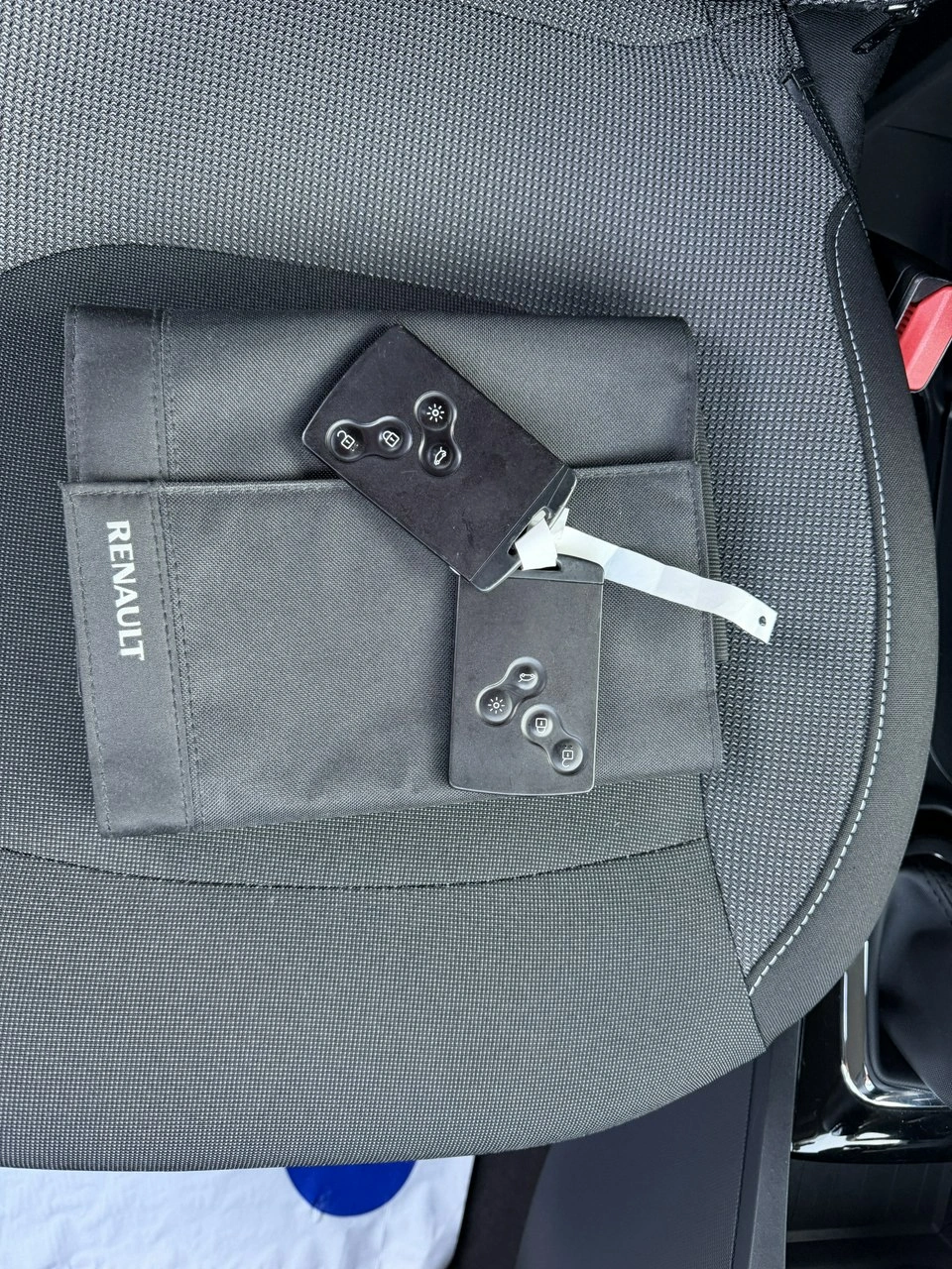 Renault Captur - Zdjęcie 36