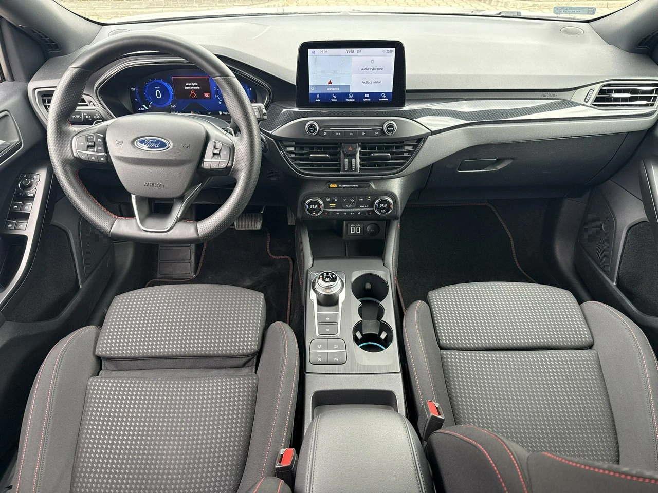 Ford Focus - Zdjęcie 12