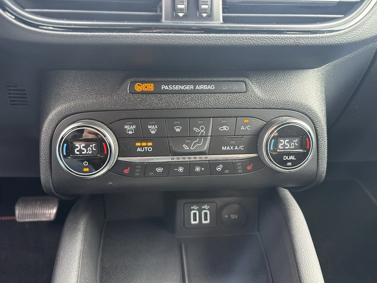 Ford Focus - Zdjęcie 22