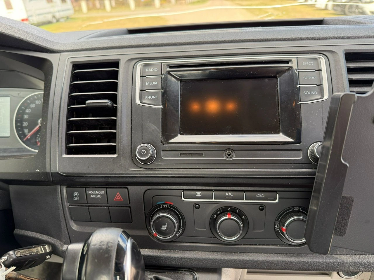 Volkswagen Transporter - Zdjęcie 9