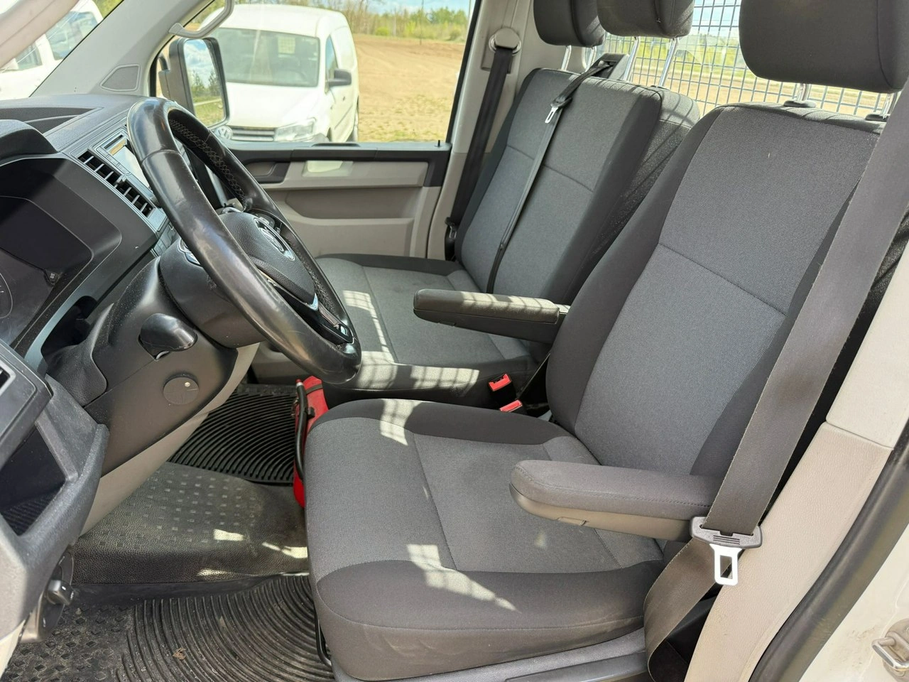 Volkswagen Transporter - Zdjęcie 16