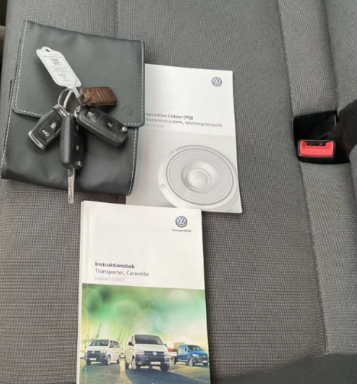 Volkswagen Transporter - Zdjęcie 21