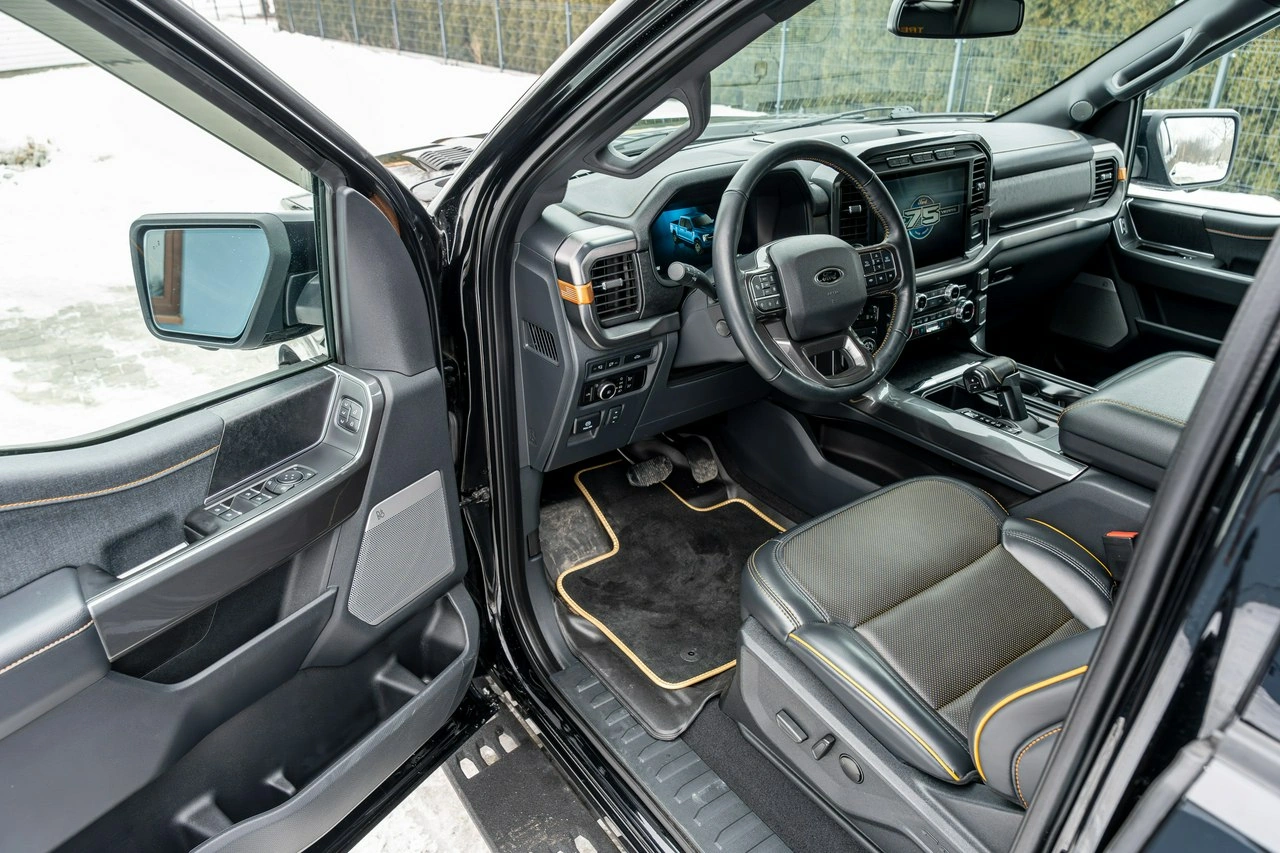 Ford F150 - Zdjęcie 26