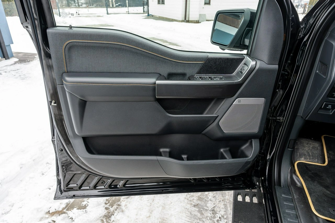 Ford F150 - Zdjęcie 27