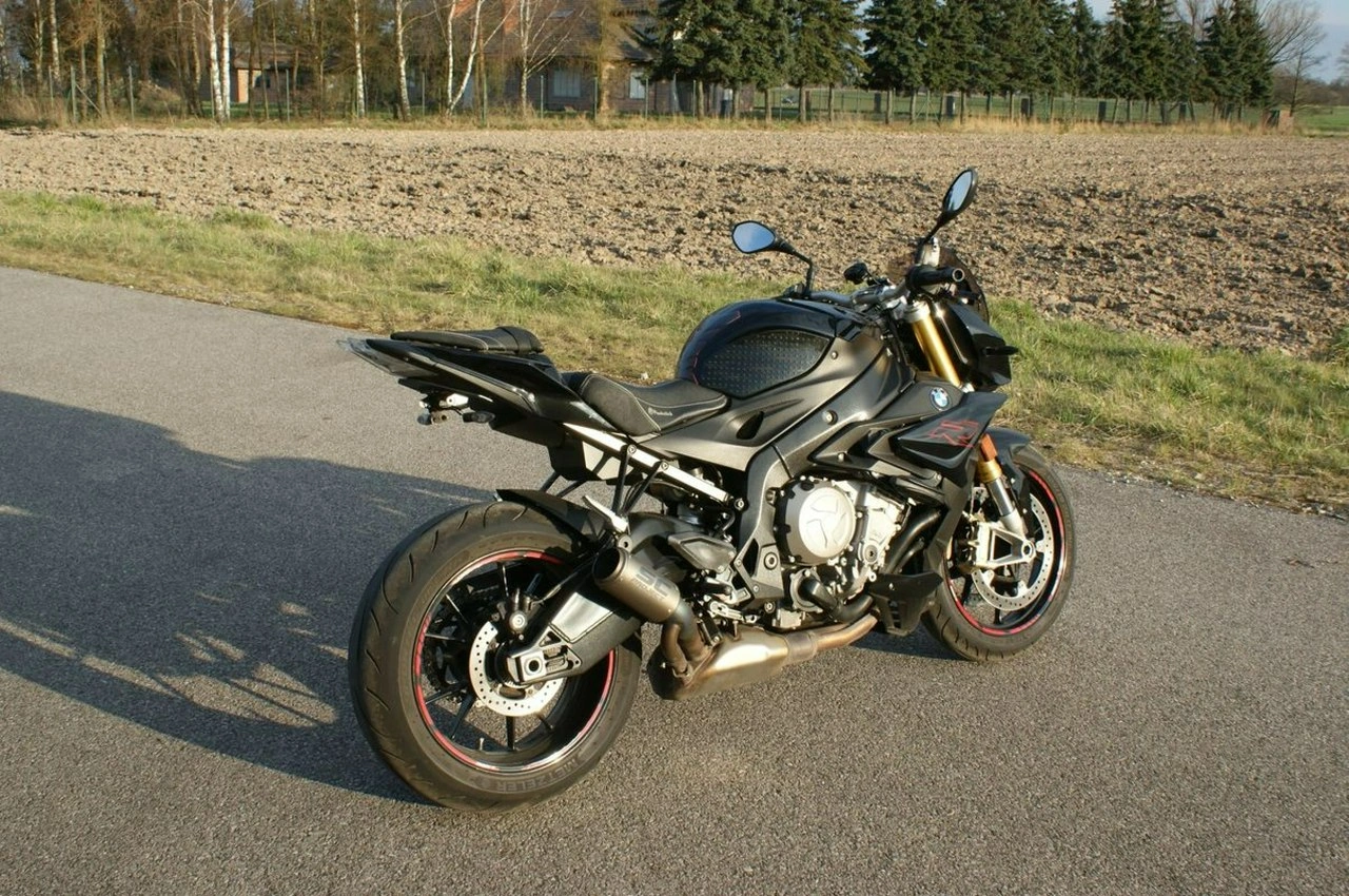 BMW S - Zdjęcie 6